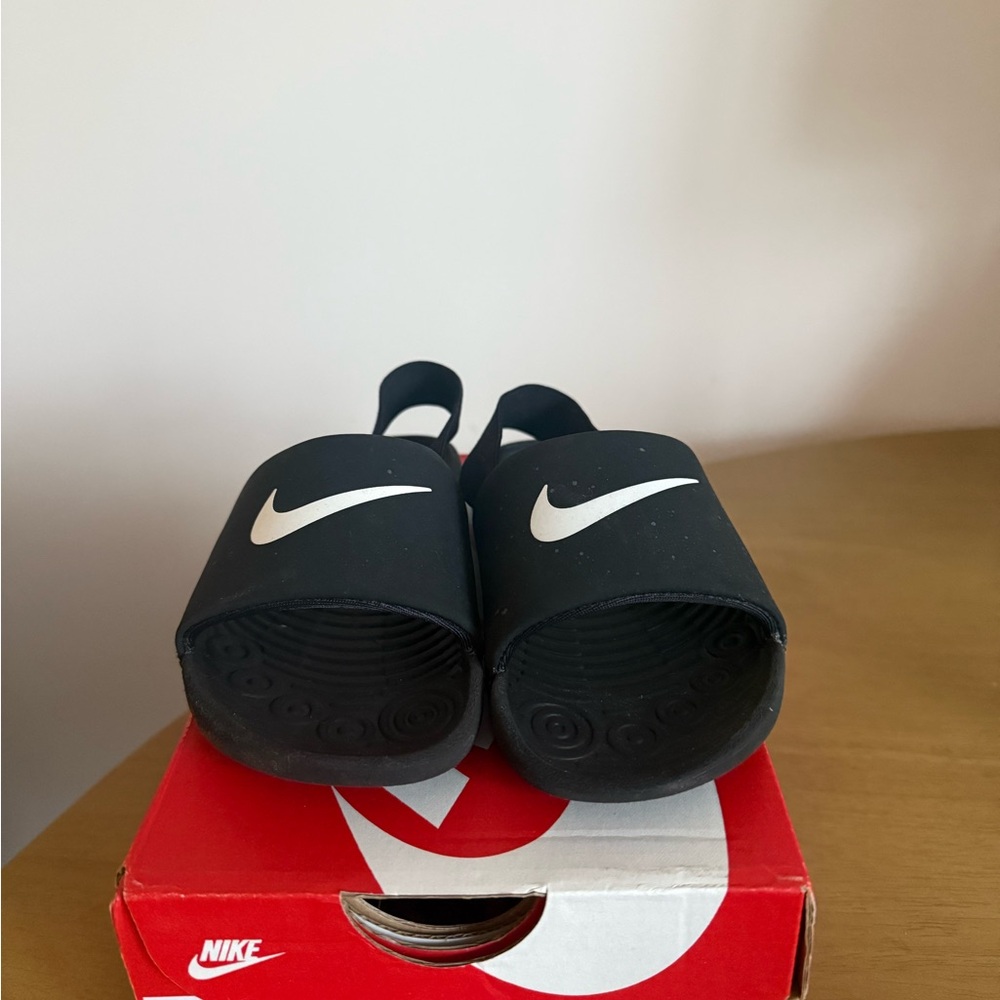 Nike Kawa toddler slides(Size 10c)
